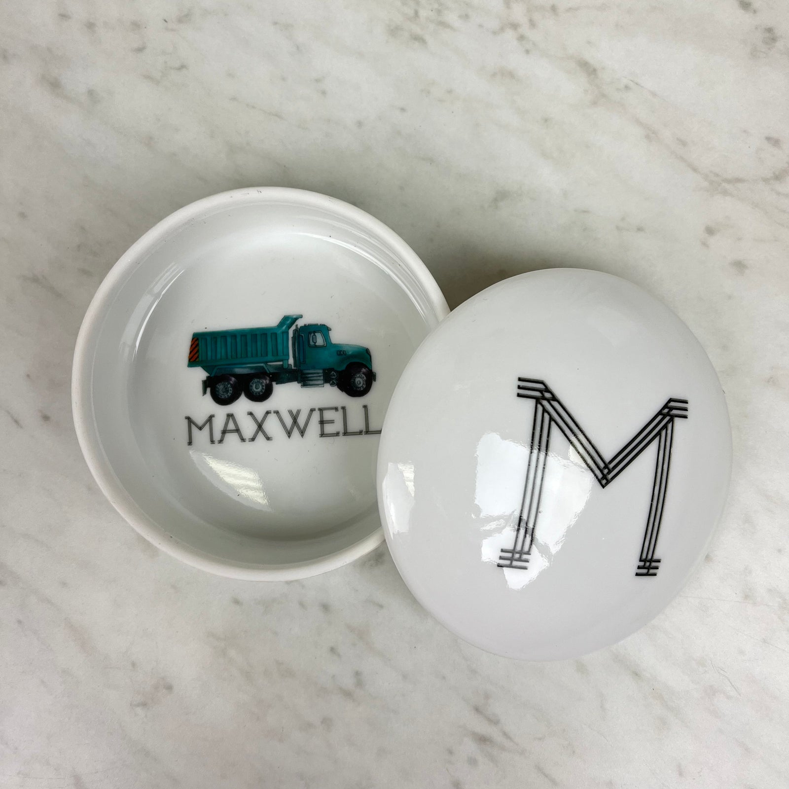 Custom Porcelain Jewelry Box - On The Go Theme "Maxwell"